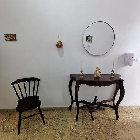 Juan Y Juana Canino *