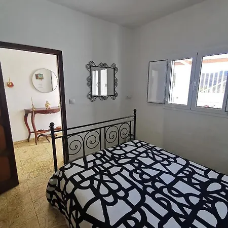 Landhaus Juan Y Juana Canino *