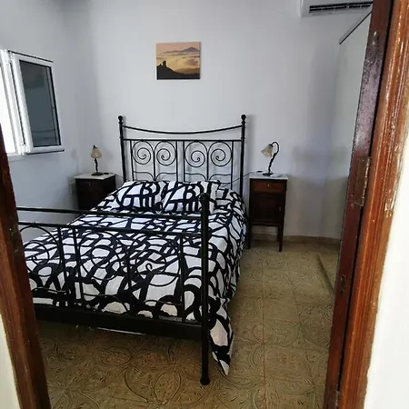 Landhaus Juan Y Juana Canino *