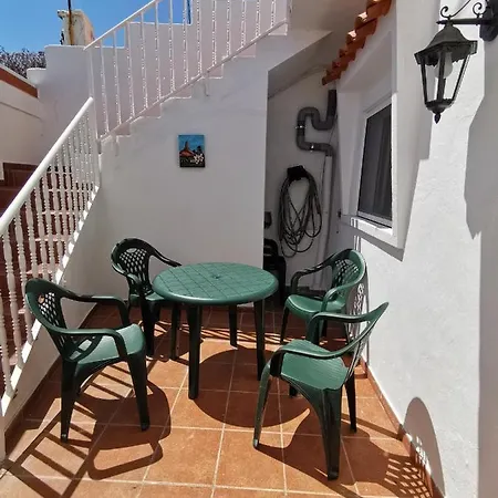 Juan Y Juana Canino Landhaus *